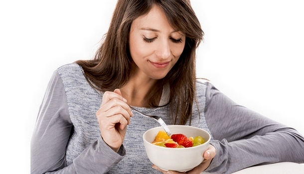 怎樣吃才瘦／吃水果減肥法　高血脂、掉髮、復胖通通來