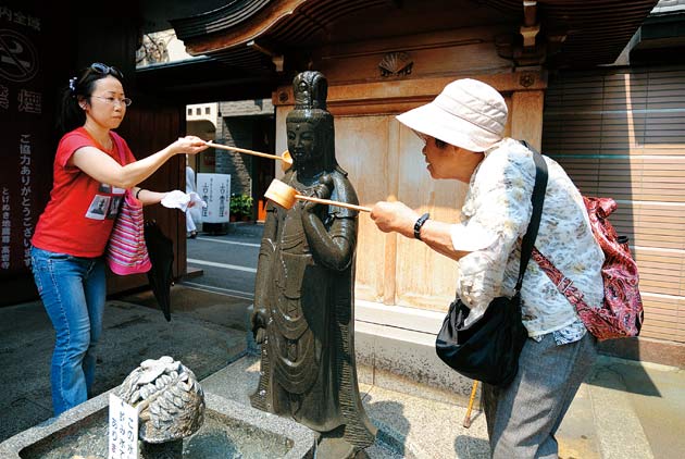 退休就變窮　日本老人下流中