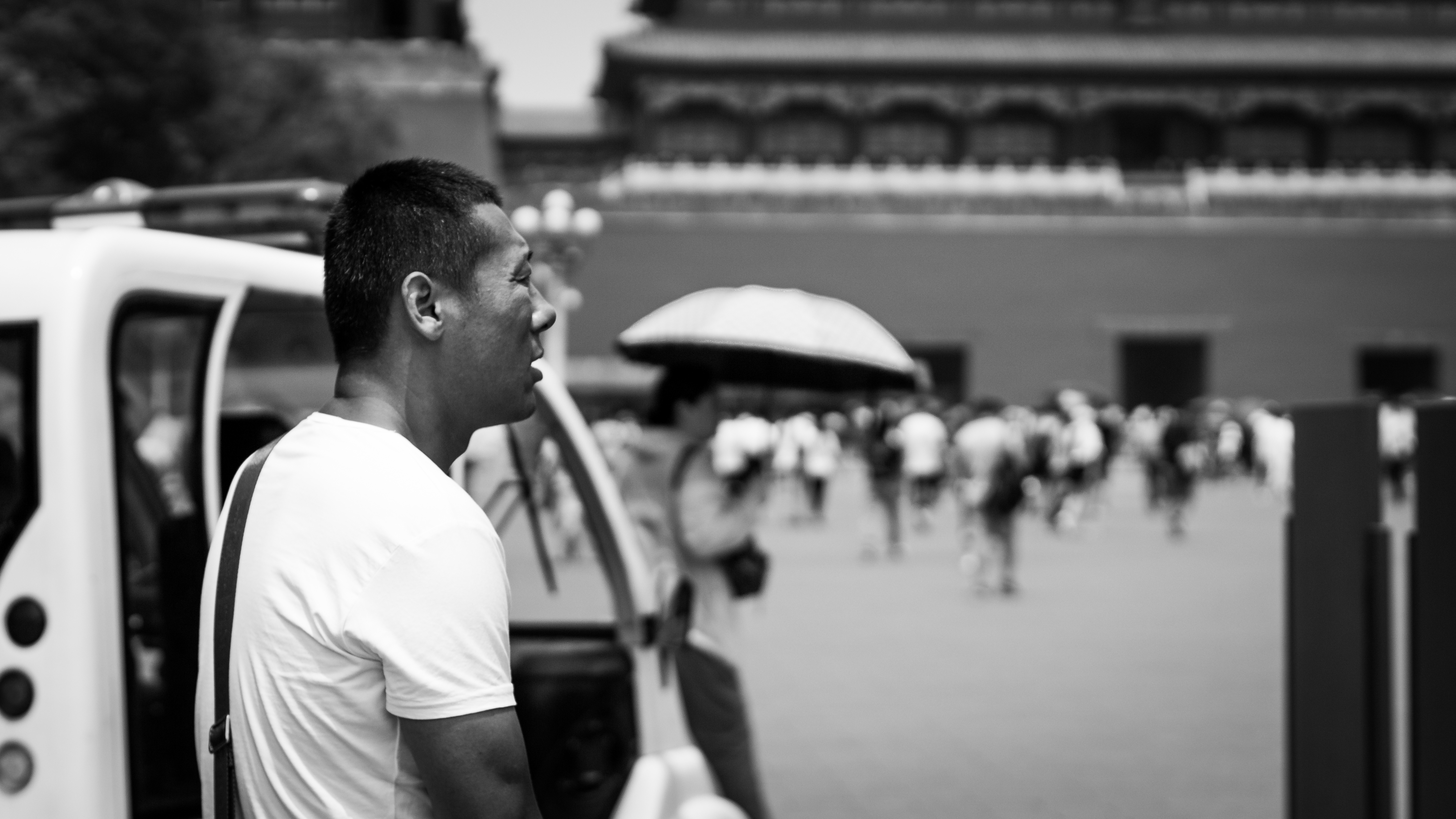 北京人的眼神，總是隱約透露著對生活的無奈。圖／flickr＠Go-tea 郭天 CC by 2.0
