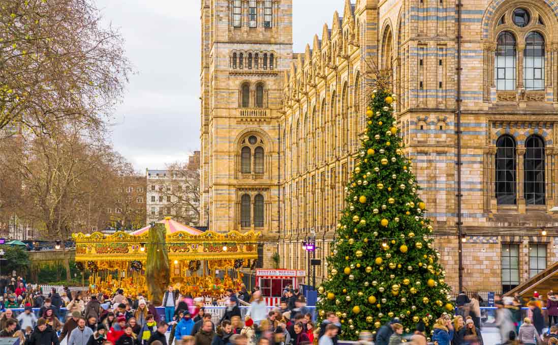 雖然沒有「法律明文規定」，但大部分的英國人都「默認」，聖誕節的準備活動，一律從12月1日正式起跑。圖／BBA Photography＠Shutterstock