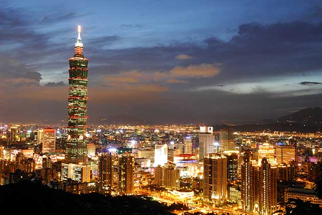 Scholars: Taiwan Should Relocate Its Capital